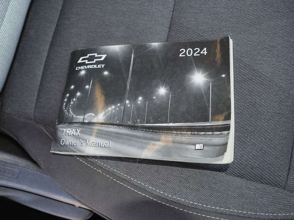 Certified 2024 Chevrolet Trax LS w/ LS Convenience Package image 37