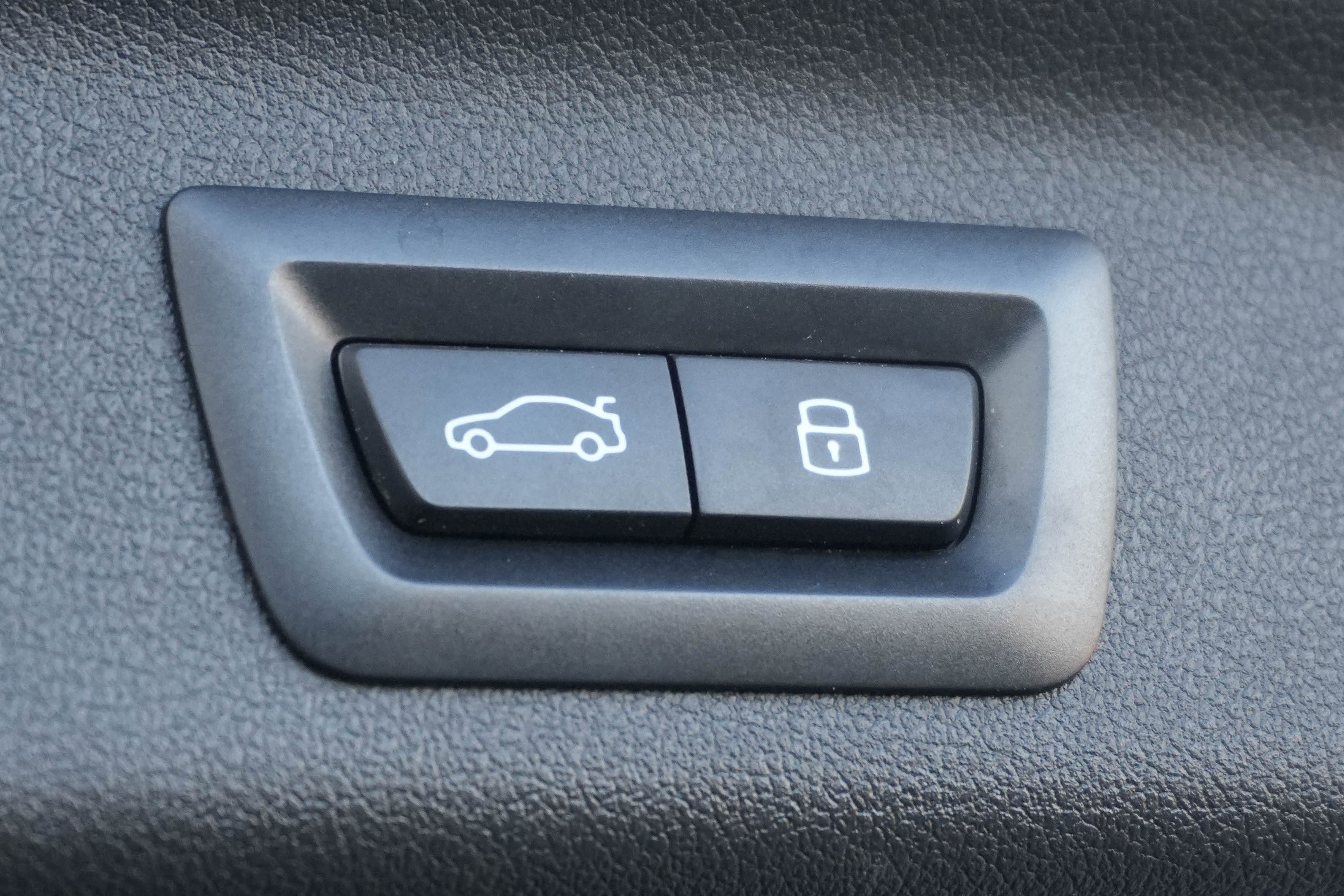 Certified 2023 BMW X1 xDrive28i w/ Convenience Package image 38