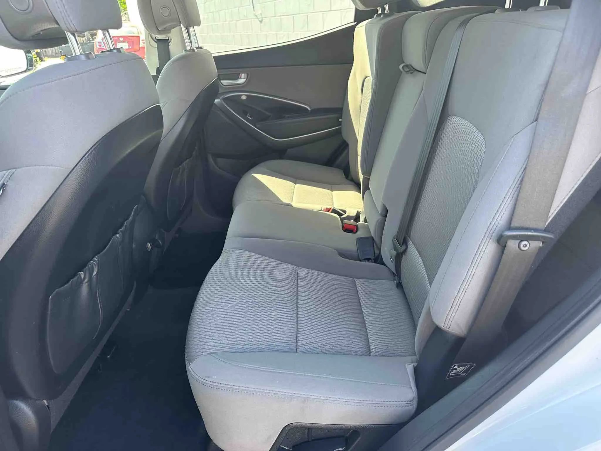 Used 2014 Hyundai Santa Fe Sport image 20