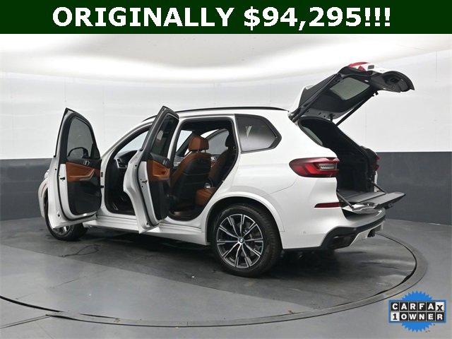 Used 2023 BMW X5 M50i w/ Executive Package image 48