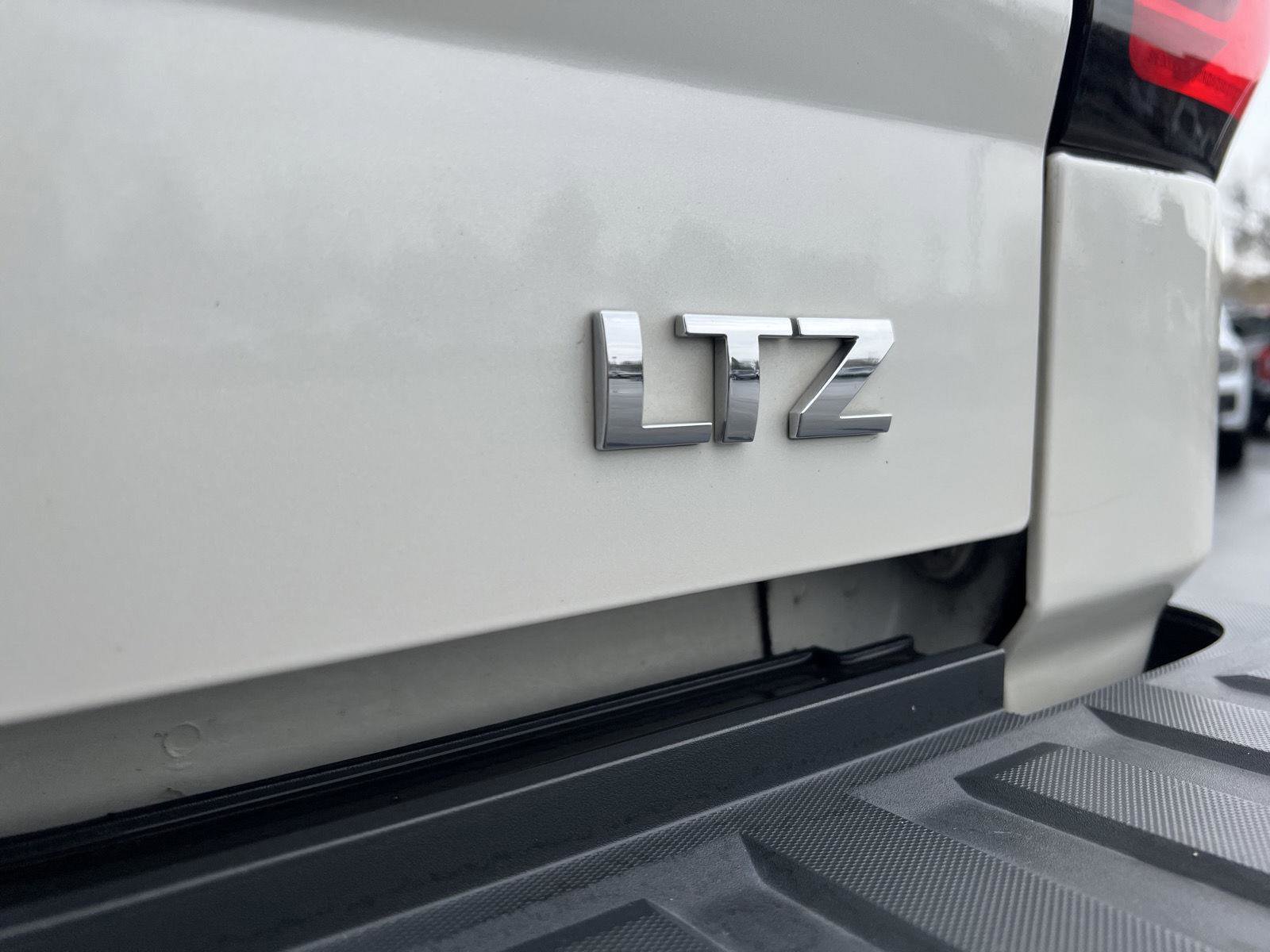 Used 2014 Chevrolet Silverado 1500 LTZ Z71 w/ LTZ Plus Package RWD image 8