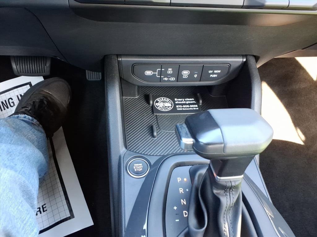Used 2025 Kia K4 EX image 14