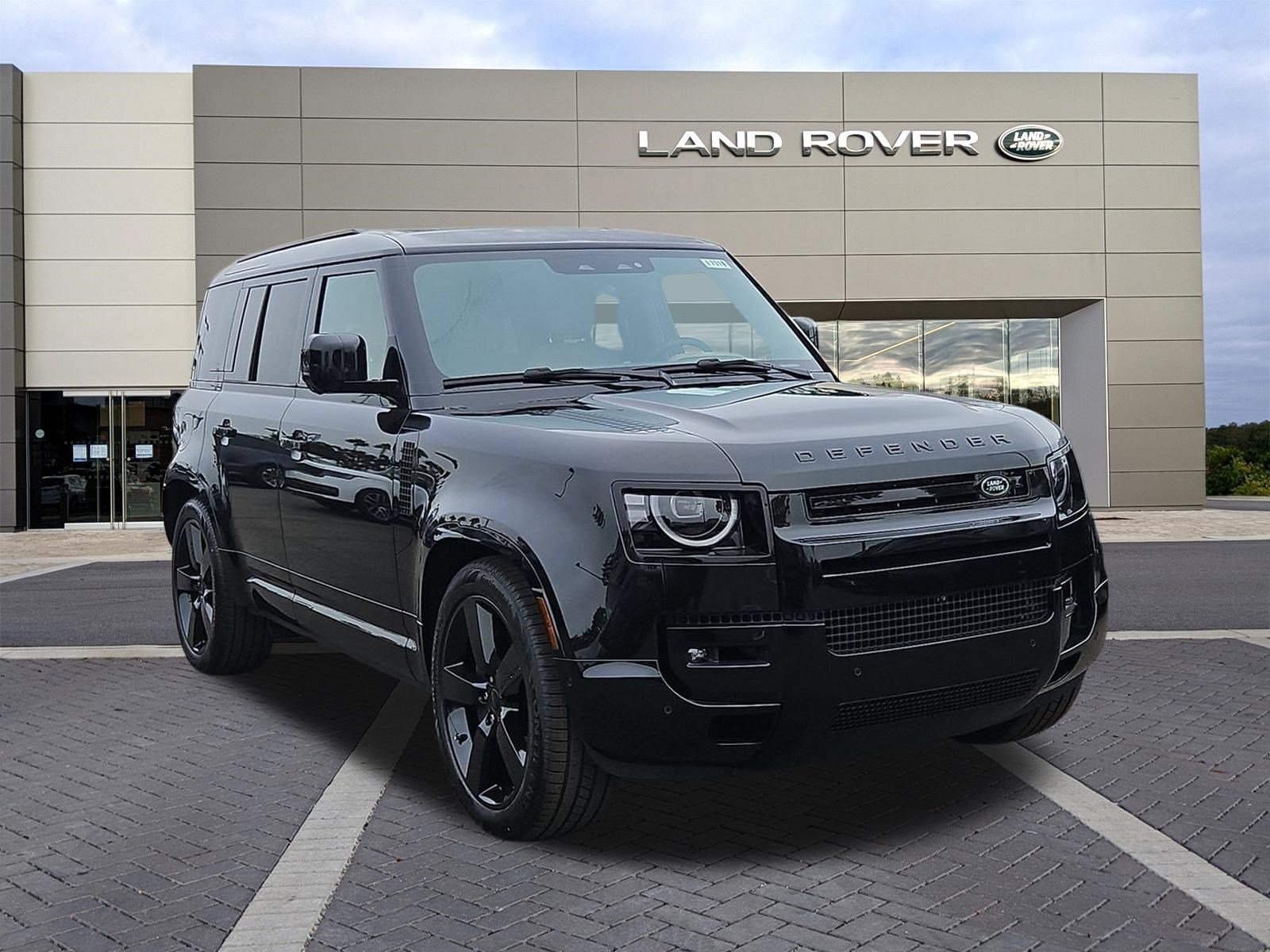 New 2026 Land Rover Defender 110 X-Dynamic SE AWD/4WD image 3
