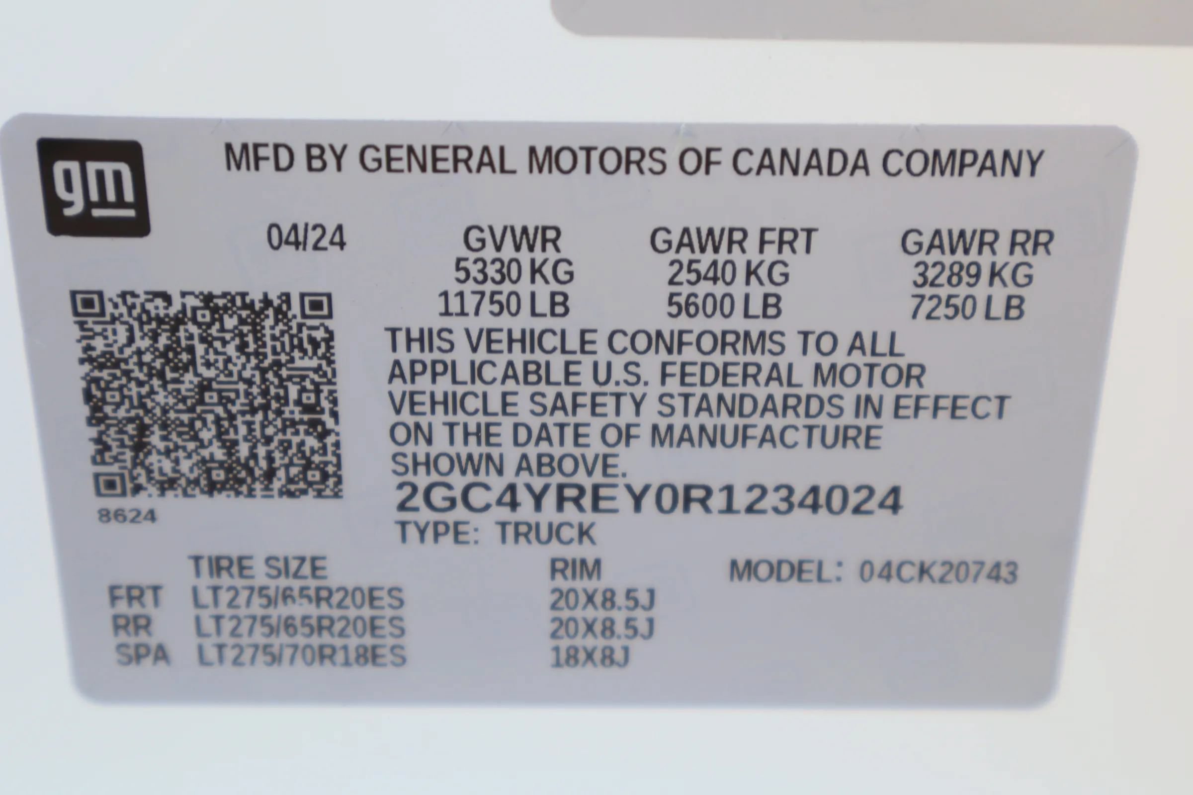 Used 2024 Chevrolet Silverado 2500 High Country w/ High Country Premium Package AWD/4WD image 34
