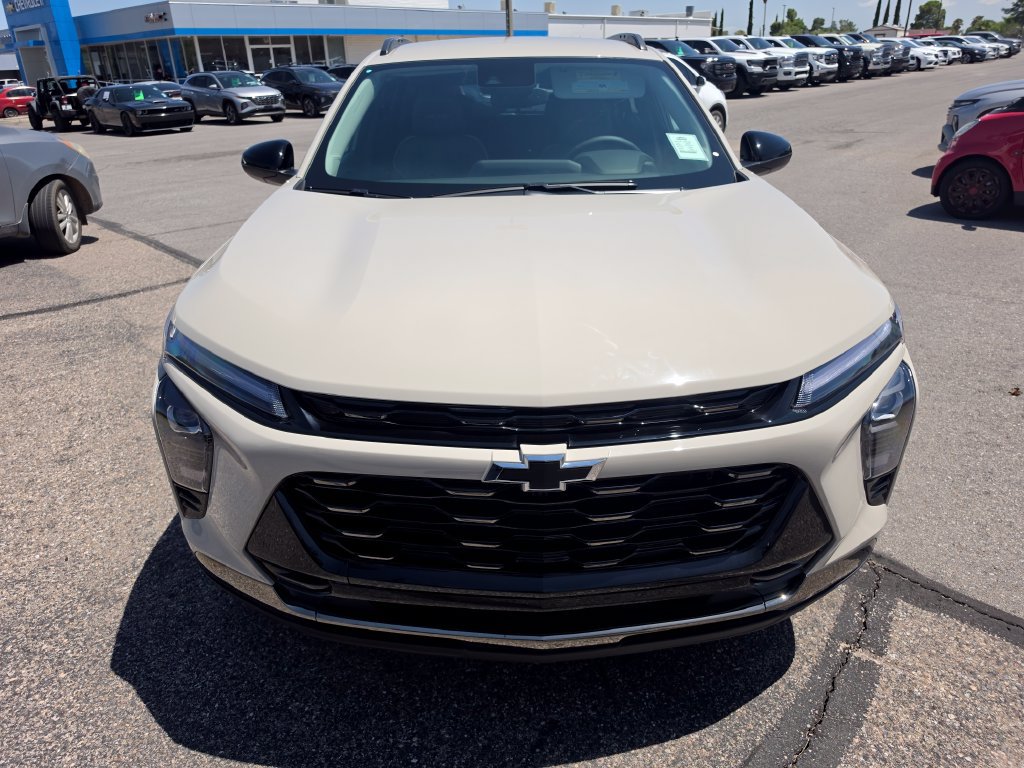 New 2026 Chevrolet Trax ACTIV w/ Driver Confidence Package FWD image 8
