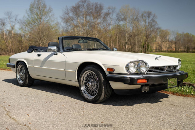 Used 1989 Jaguar XJS V12 Convertible image 12