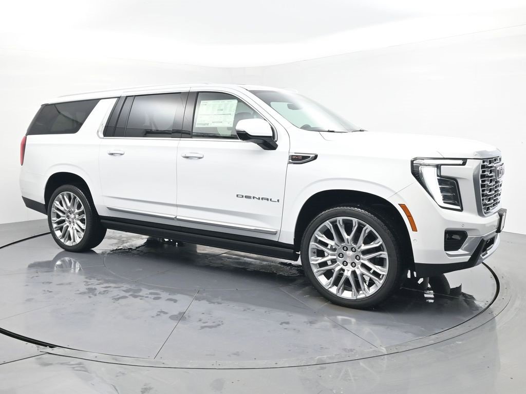 New 2025 GMC Yukon XL Denali w/ Denali Reserve Package image 7