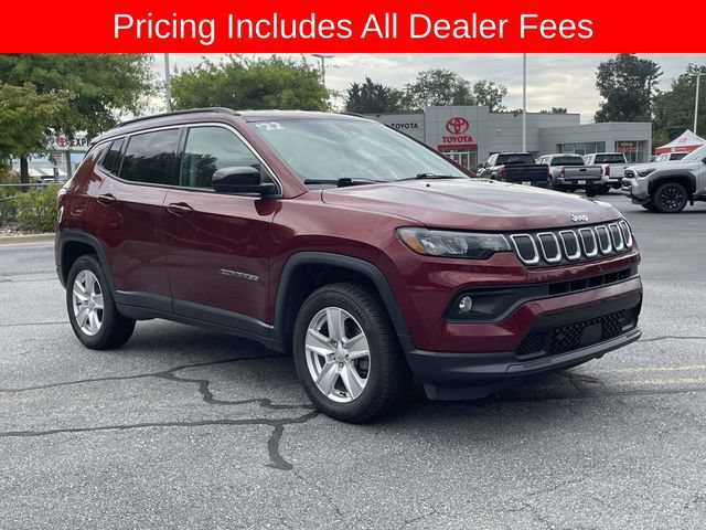 Used 2022 Jeep Compass Latitude w/ Convenience Group AWD/4WD image 7