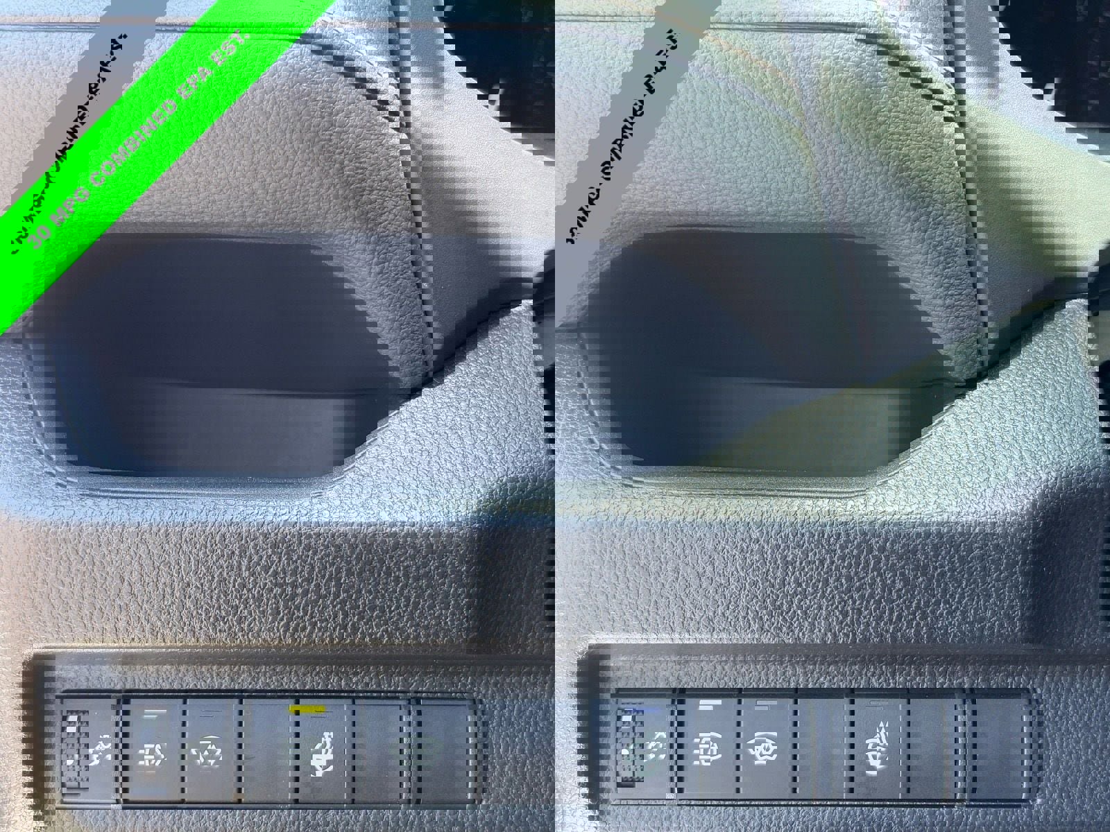 Used 2025 Toyota RAV4 XLE w/ Weather Package AWD/4WD image 28