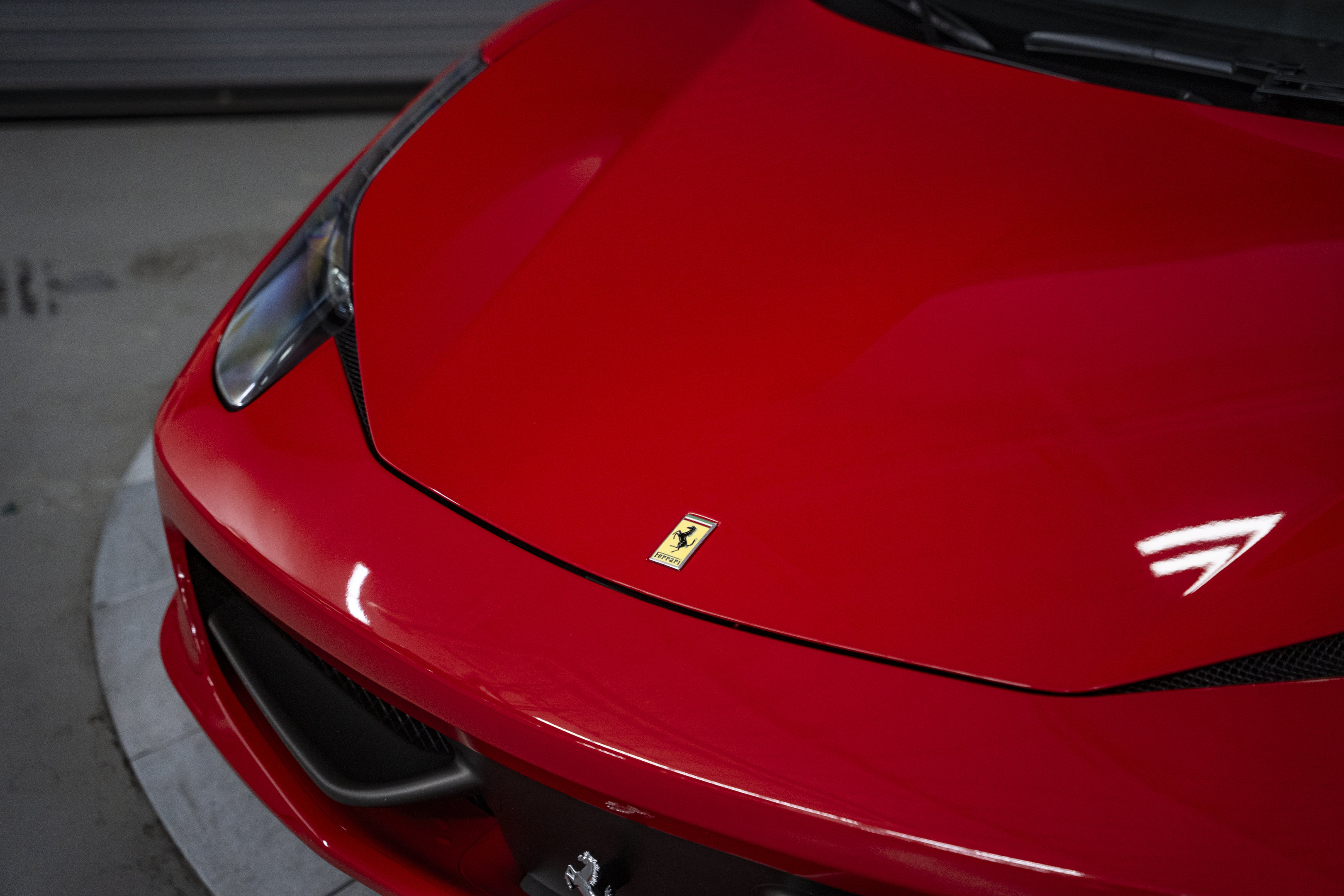 Used 2012 Ferrari 458 Spider RWD image 15