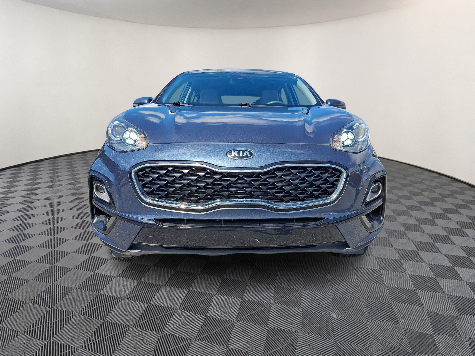 Used 2020 Kia Sportage LX w/ LX Popular Package AWD/4WD image 2