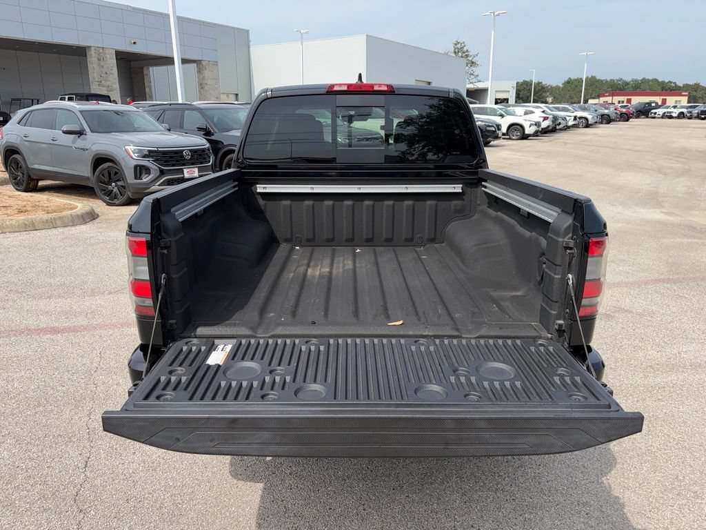 Used 2024 Nissan Frontier SL w/ Technology Package RWD image 25