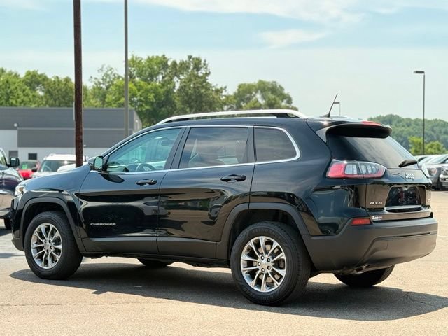 Used 2019 Jeep Cherokee Latitude Plus AWD/4WD image 34