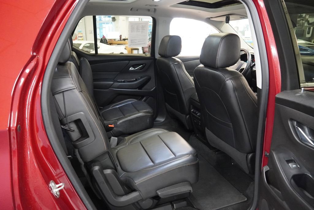 Used 2018 Chevrolet Traverse LT image 22
