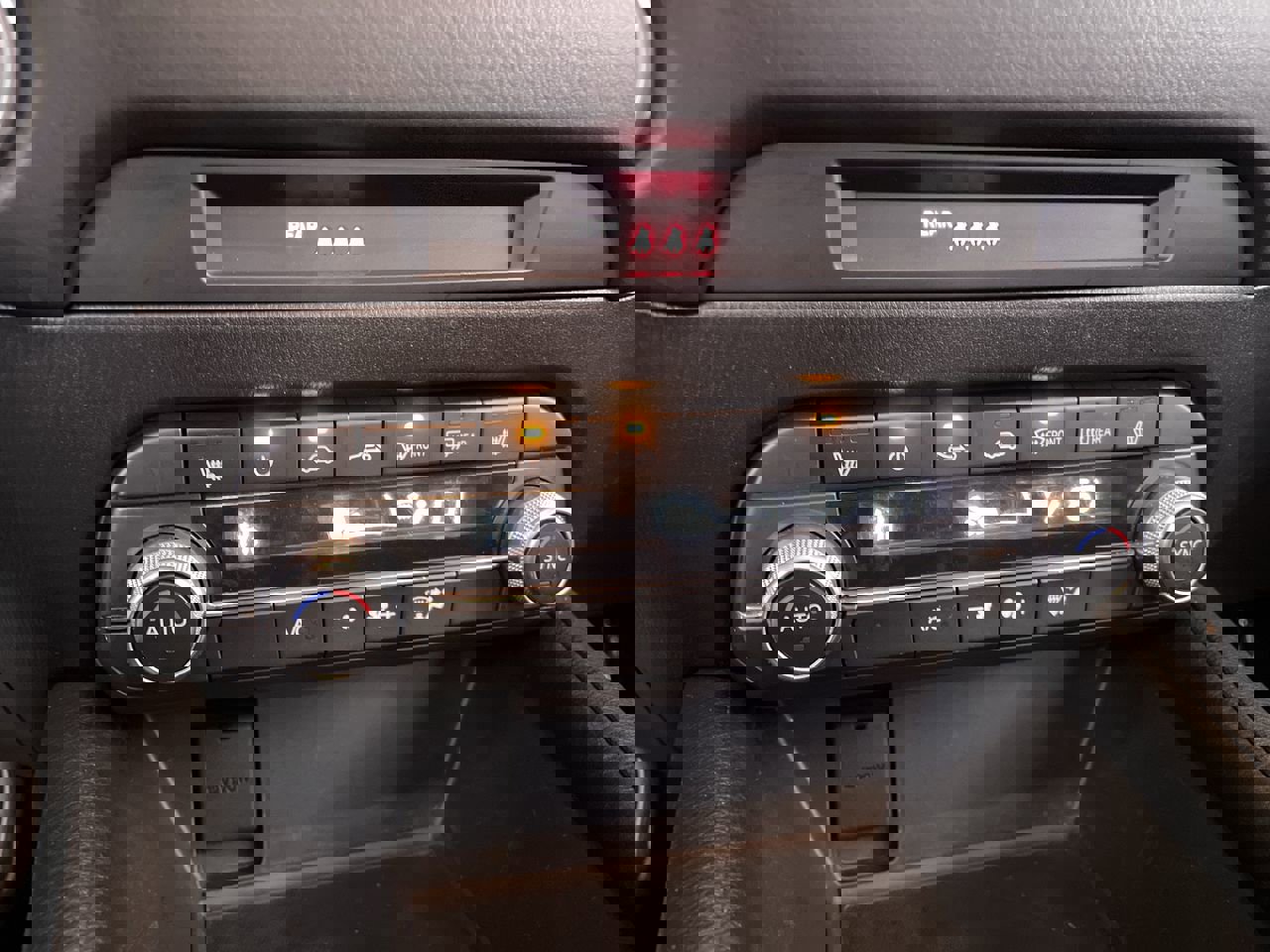 Used 2021 MAZDA CX-5 Touring image 15