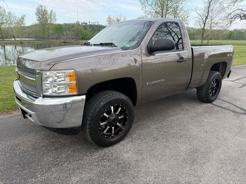 Used 2012 Chevrolet Silverado 1500 W/T w/ LS Package image 3