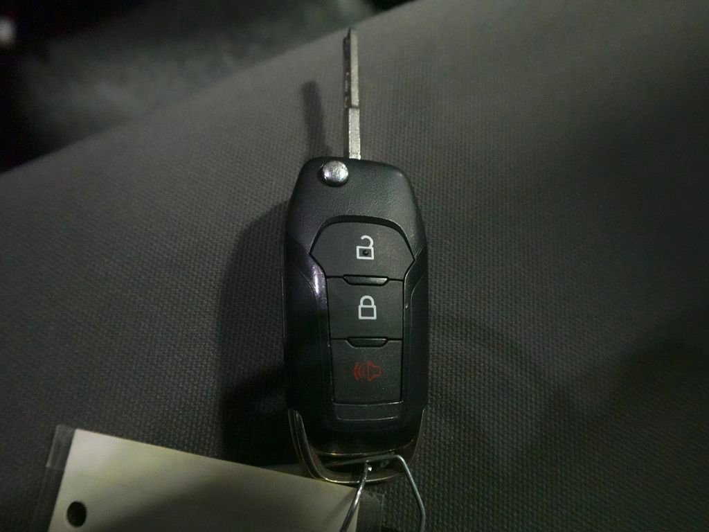 Used 2021 Ford F250 XL w/ Power Equipment Group image 22