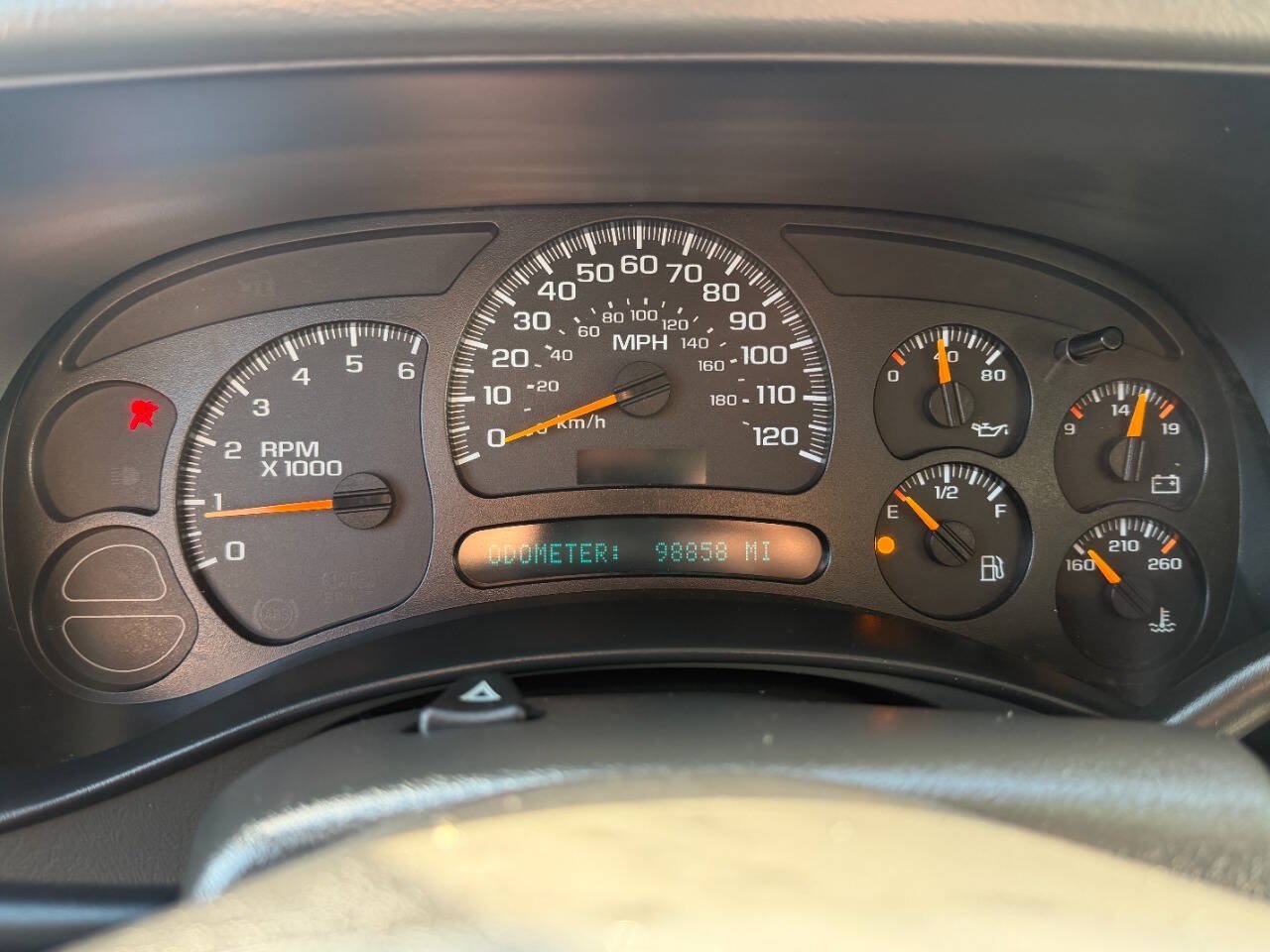 Used 2005 Chevrolet Tahoe Z71 w/ Preferred Equipment Group AWD/4WD image 47
