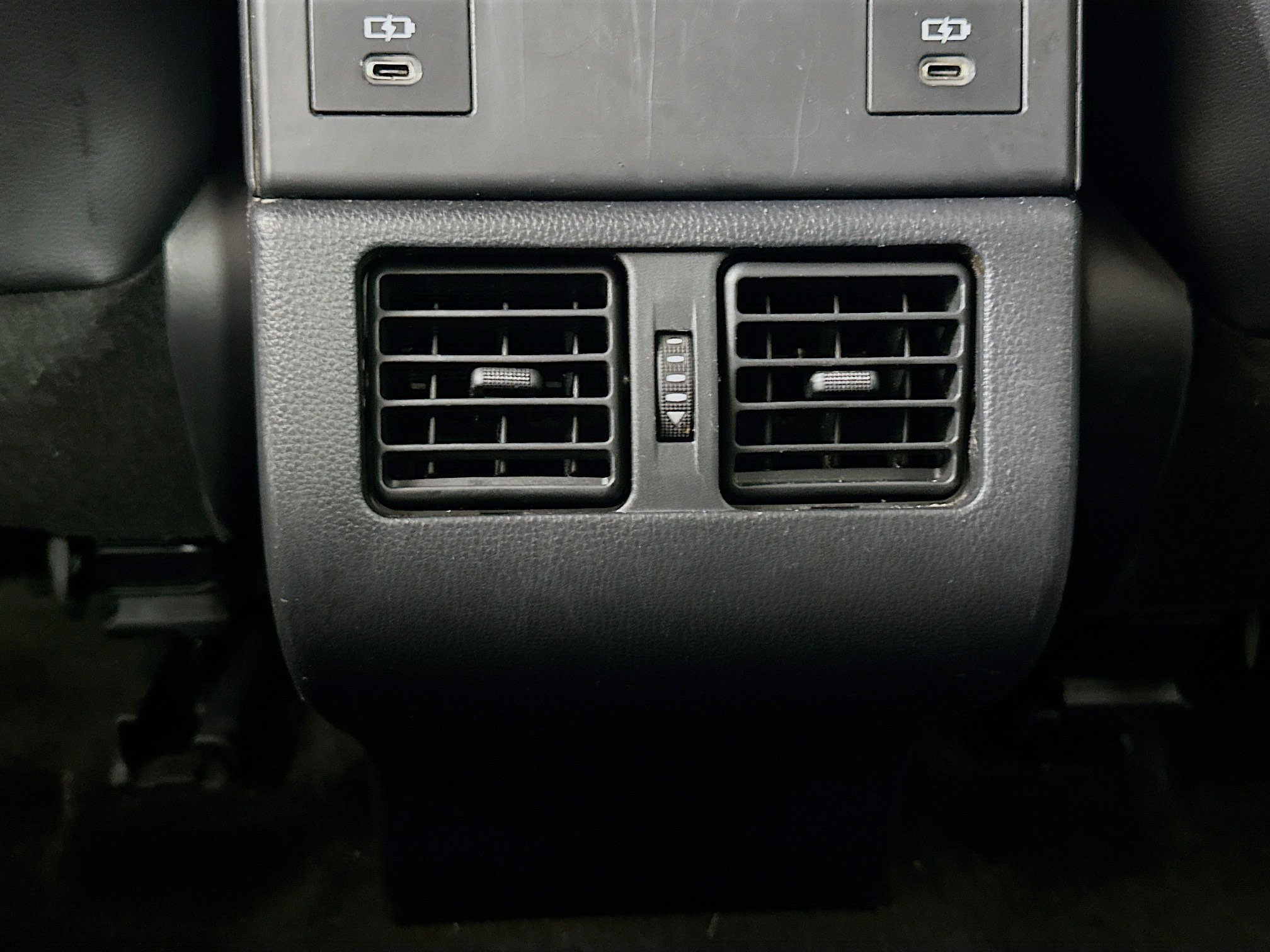 Used 2024 Toyota bZ4X FWD image 29