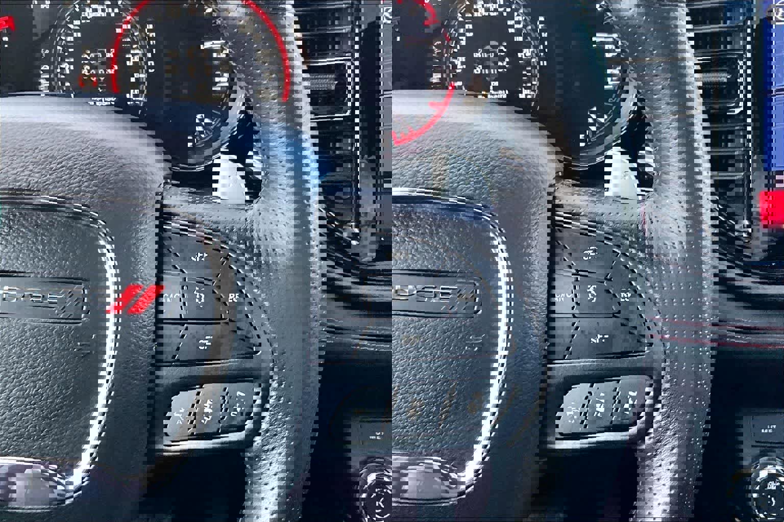 Used 2025 Dodge Durango R/T image 26