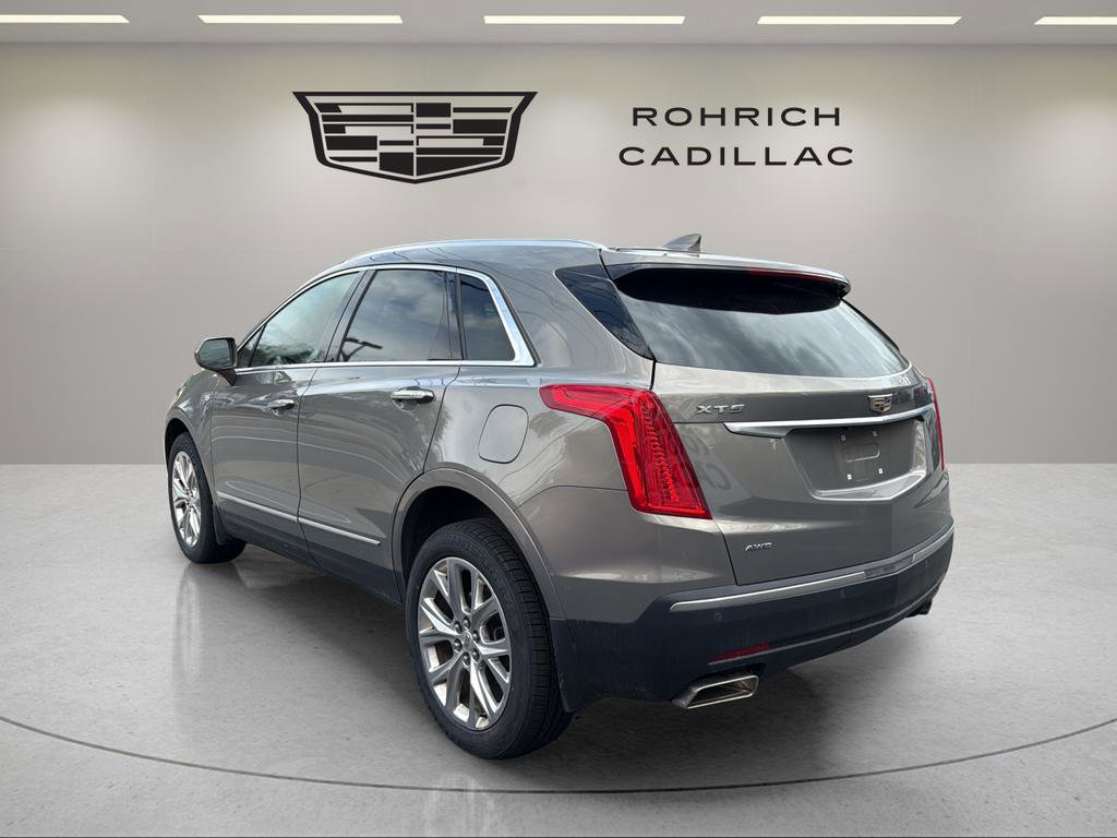 Used 2019 Cadillac XT5 Luxury w/ LPO, Radiant Package AWD/4WD image 7