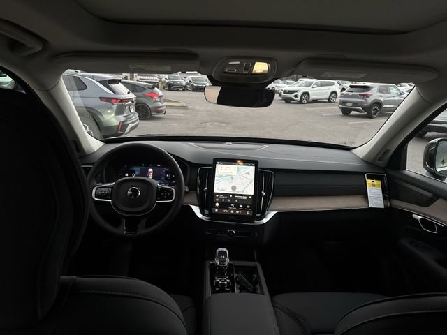 New 2026 Volvo XC90 B6 Plus w/ Protection Package Premier AWD/4WD image 21