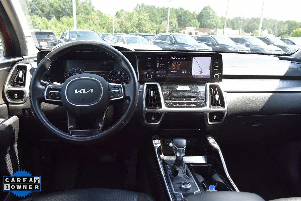 Used 2022 Kia Sorento SX image 17