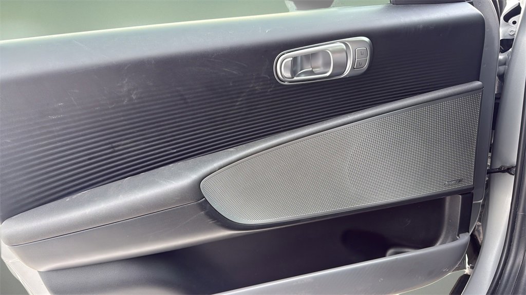 Certified 2024 Hyundai Ioniq 6 Limited image 18