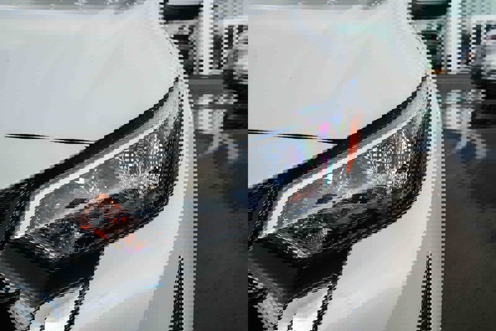 Used 2025 Nissan Sentra SV image 8