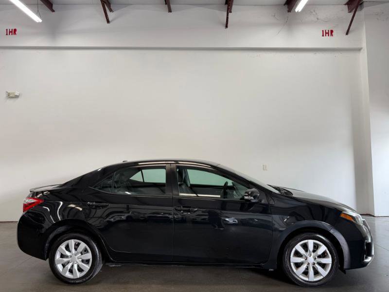 Used 2016 Toyota Corolla S FWD image 2