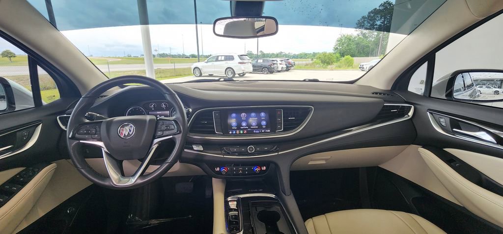 Used 2024 Buick Enclave Essence w/ Experience Buick Package FWD image 23