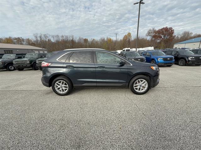 Certified 2022 Ford Edge SEL w/ Convenience Package image 9