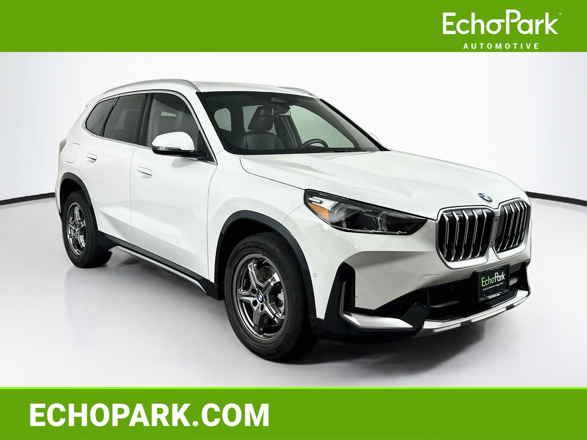 Used 2025 BMW X1 xDrive28i AWD/4WD image 1
