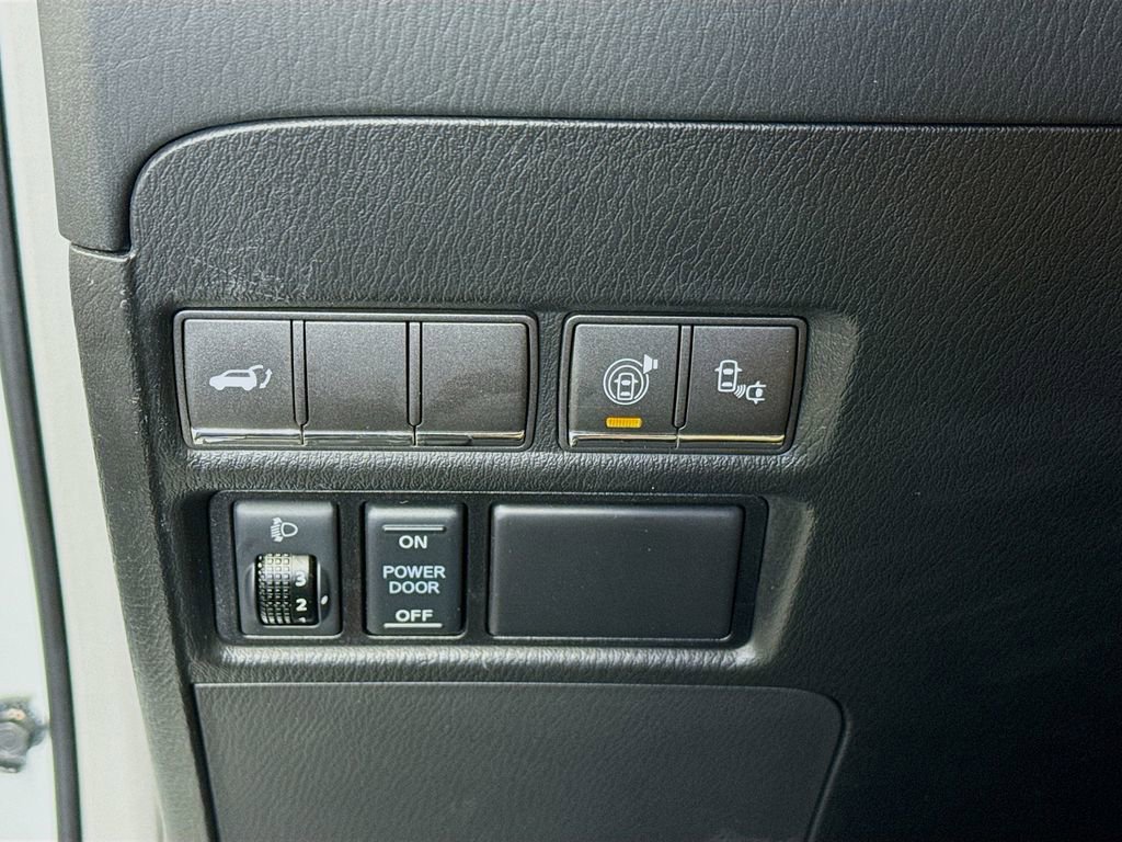 Used 2016 INFINITI QX80 2WD image 10