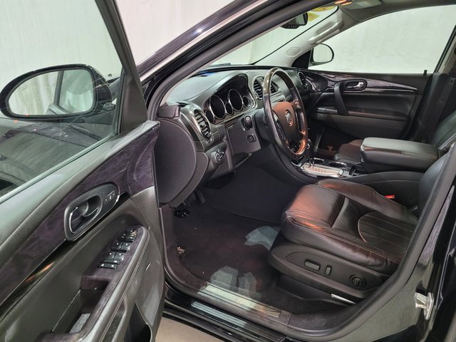 Used 2017 Buick Enclave Premium image 25
