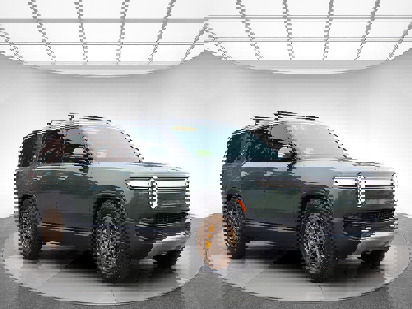 Used 2023 Rivian R1S Adventure image 3