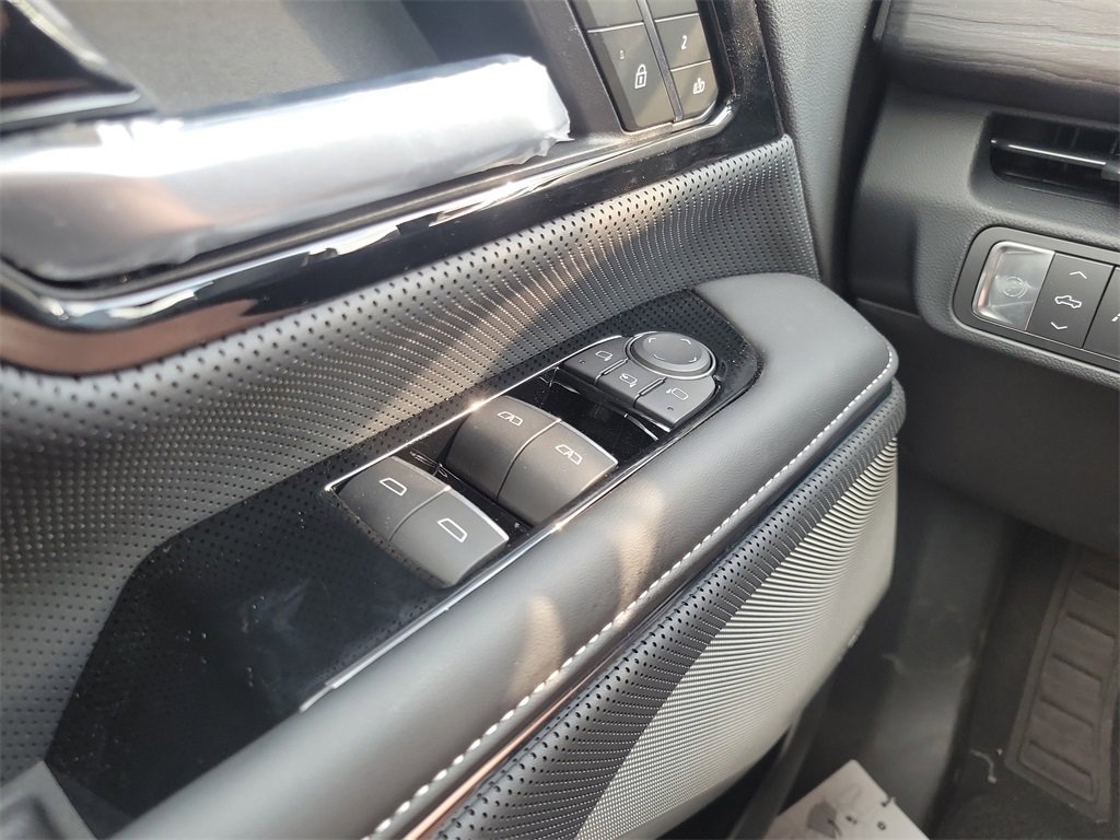 New 2025 GMC Sierra EV Denali image 9