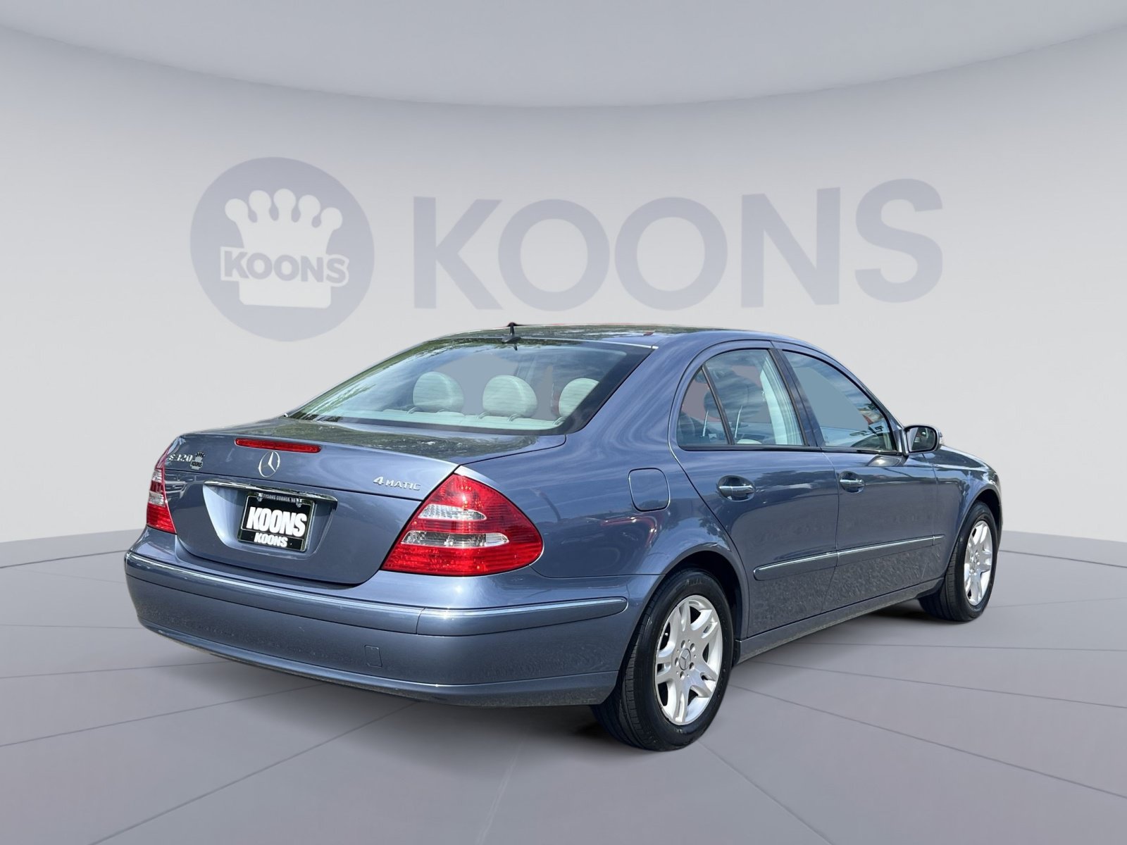 Used 2005 Mercedes-Benz E 320 4MATIC Sedan image 7