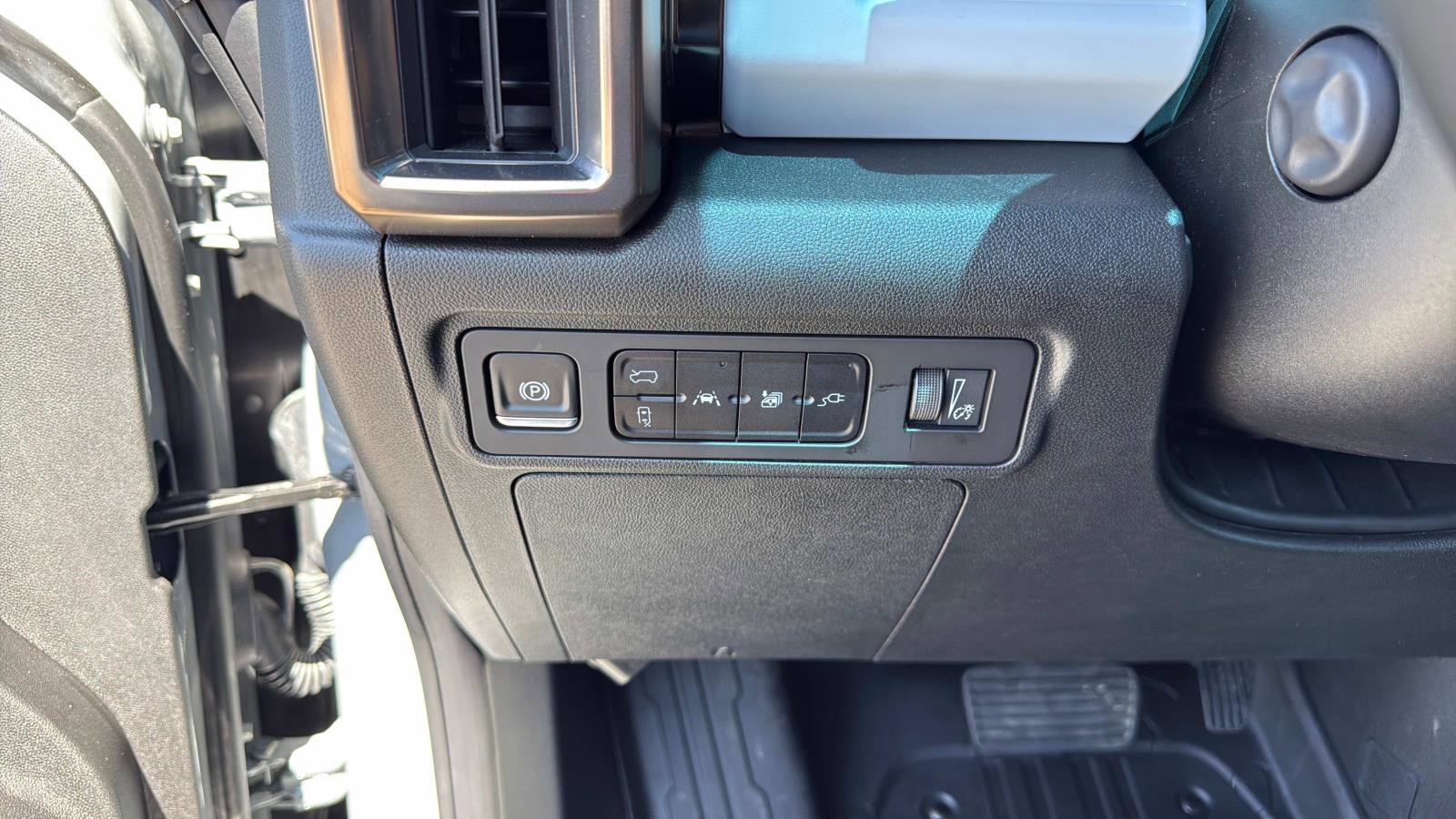 New 2025 GMC Hummer EV 3X image 13