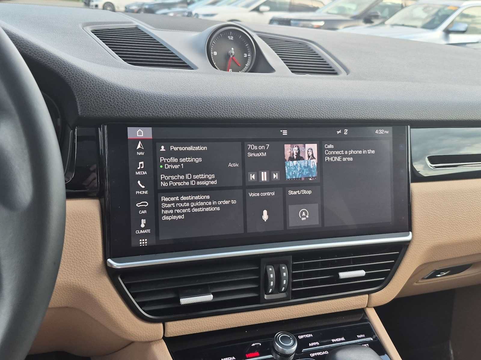 Used 2019 Porsche Cayenne AWD/4WD image 29
