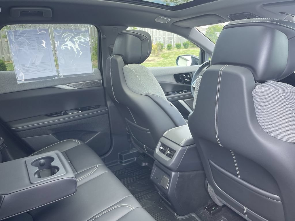 Certified 2025 Cadillac Optiq Sport 1 AWD/4WD image 39