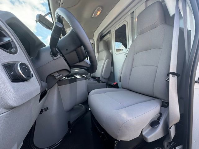New 2025 Ford E-350 and Econoline 350 Super Duty w/ Power Equipment Group RWD image 9