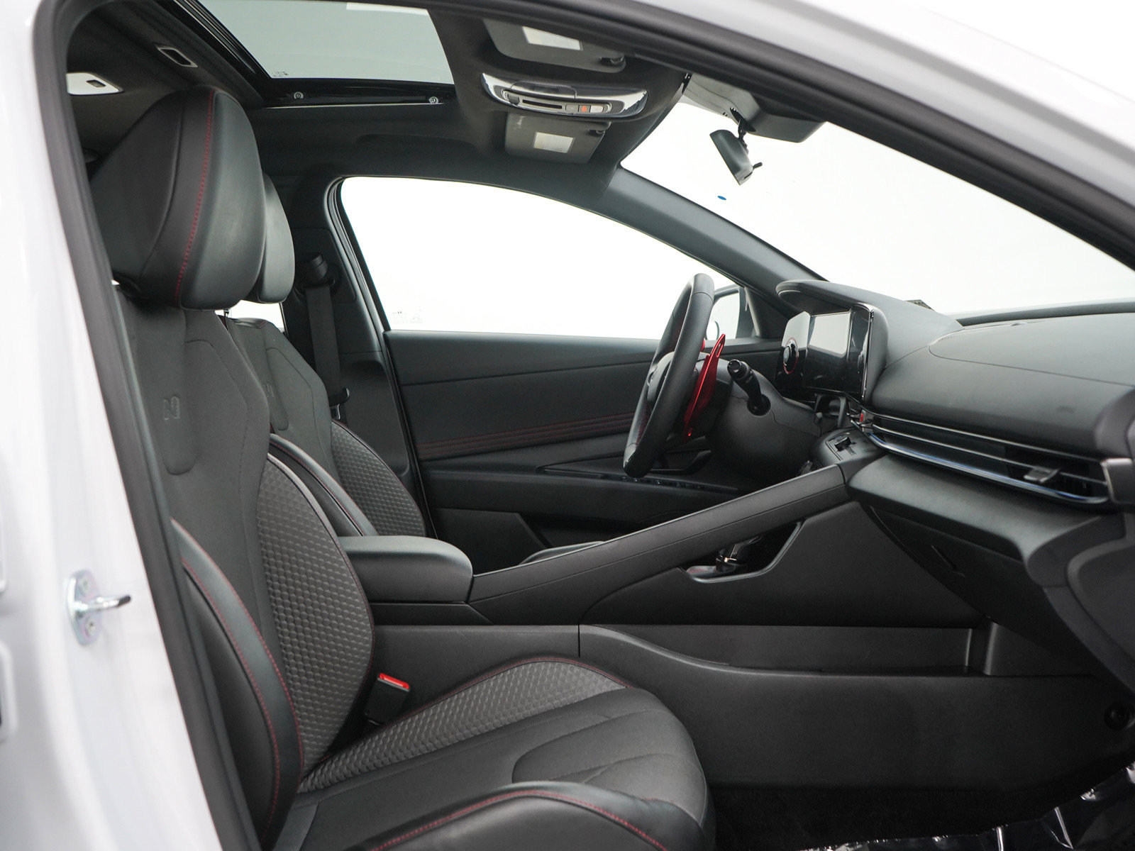 Used 2025 Hyundai Elantra N Line FWD image 13
