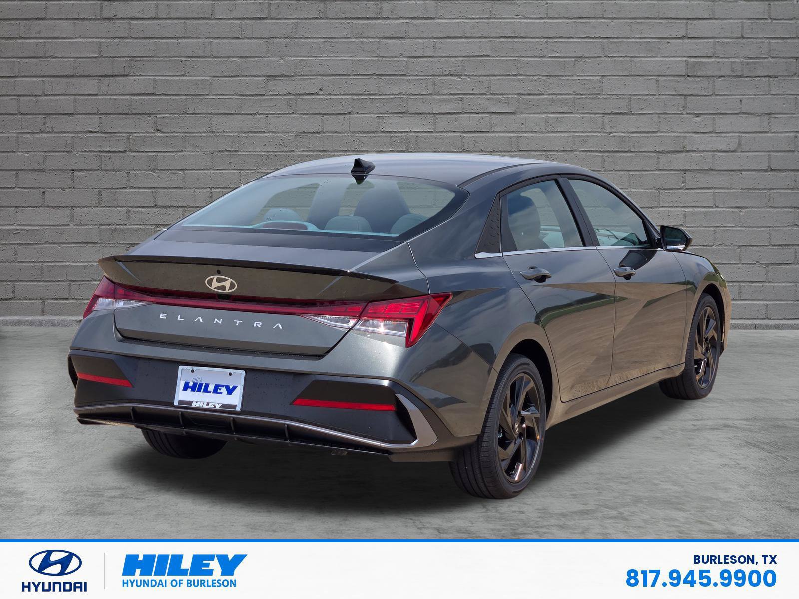 New 2026 Hyundai Elantra SEL Sport Premium FWD image 4
