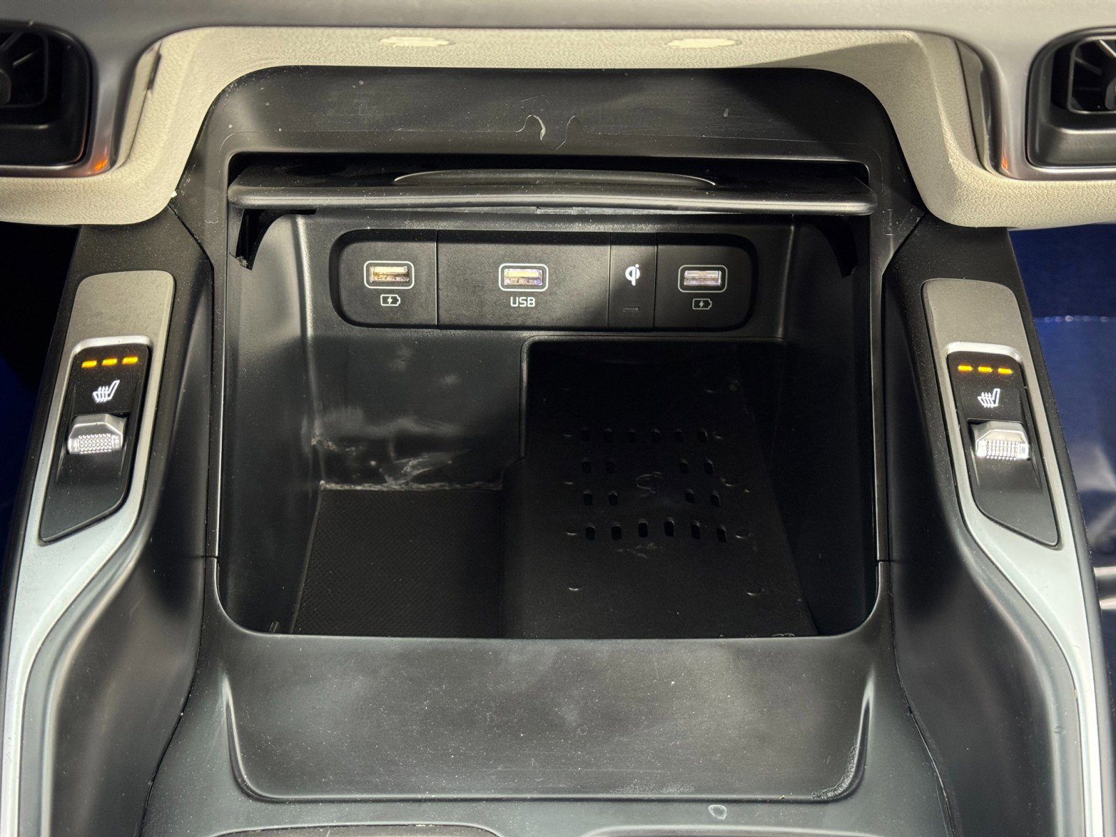 Used 2021 Kia Sorento EX image 26