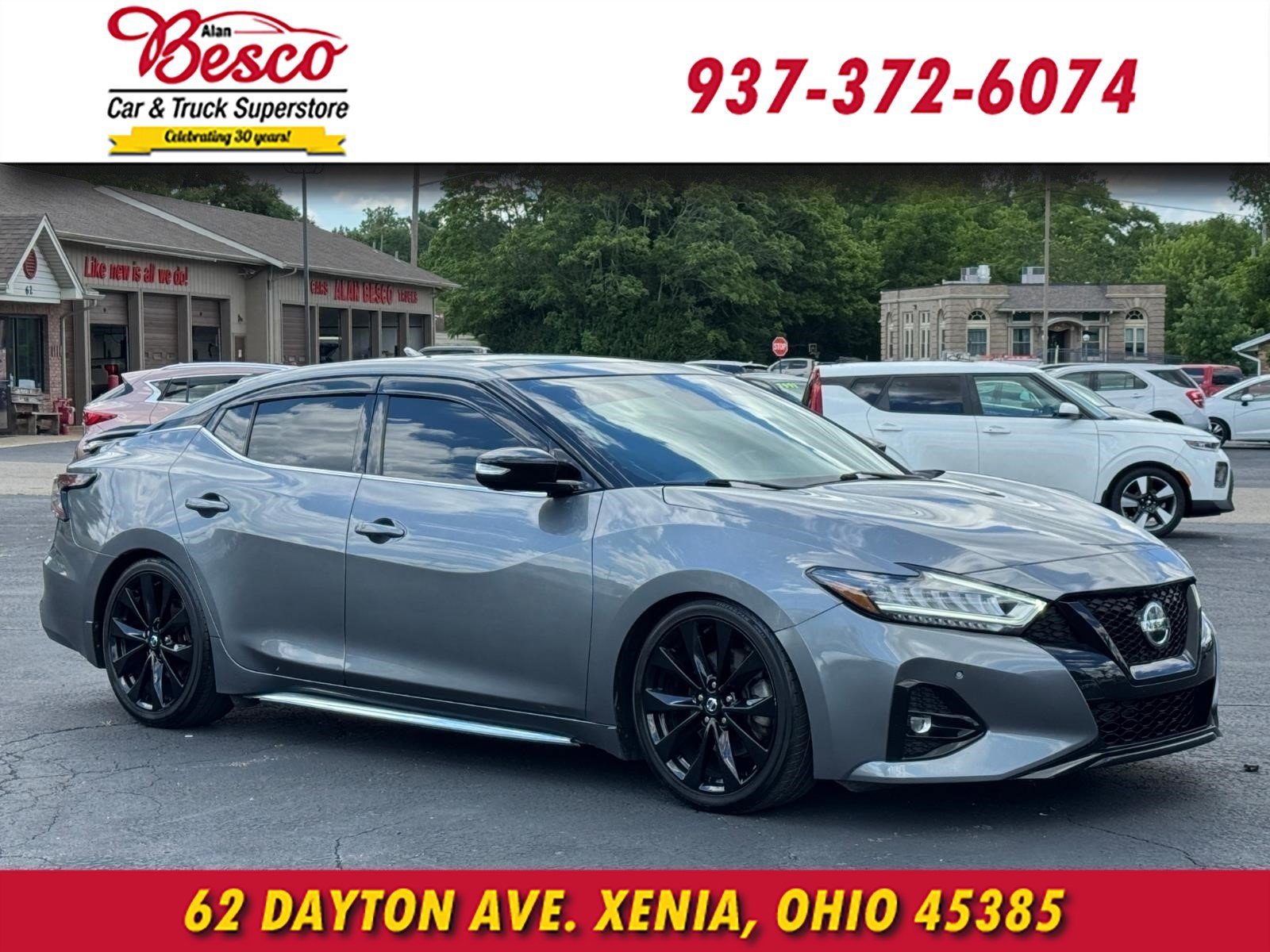 Used 2021 Nissan Maxima SR w/ Sport Mat Group FWD image 1