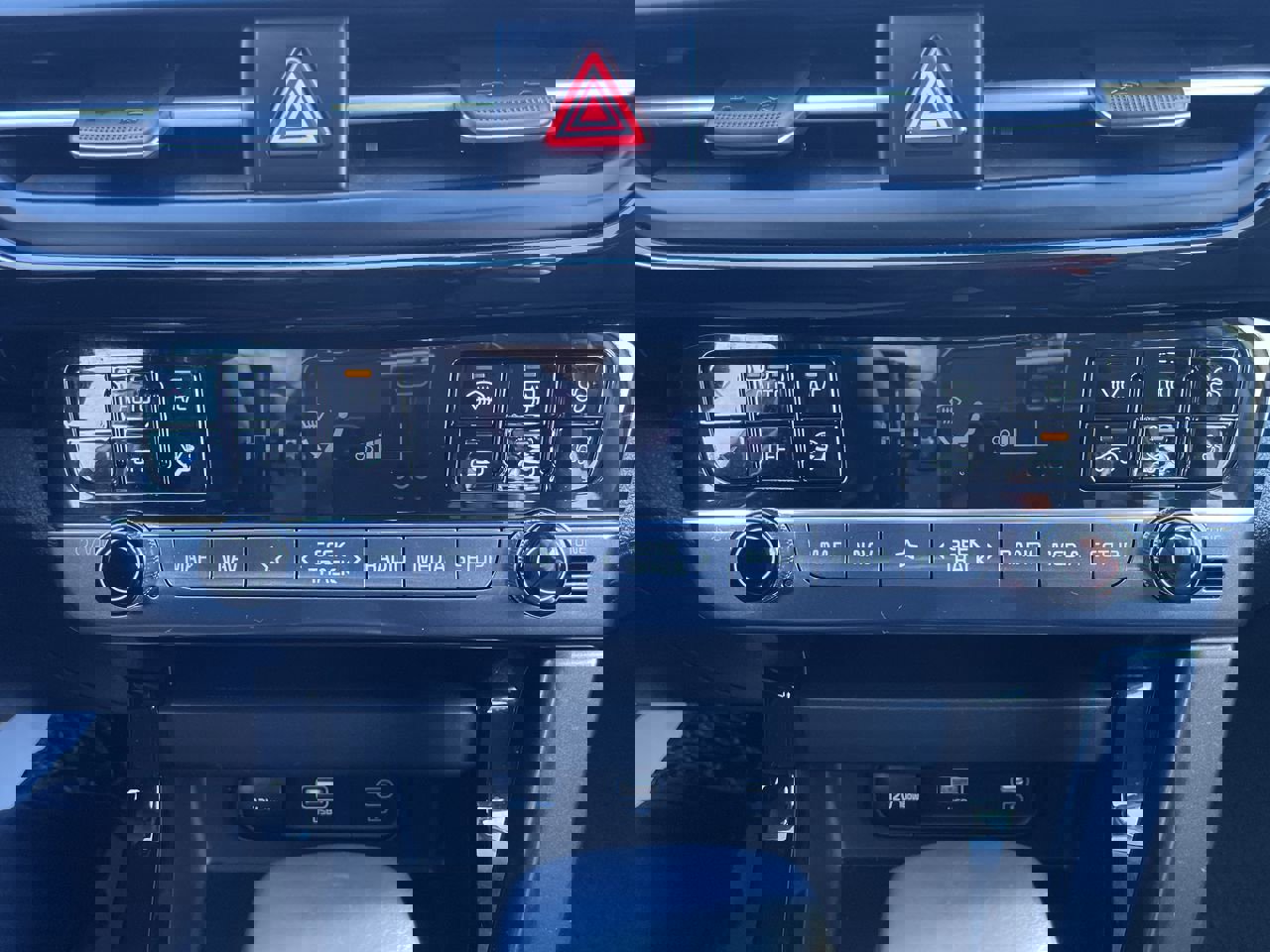 Certified 2024 Kia Seltos X-Line image 16