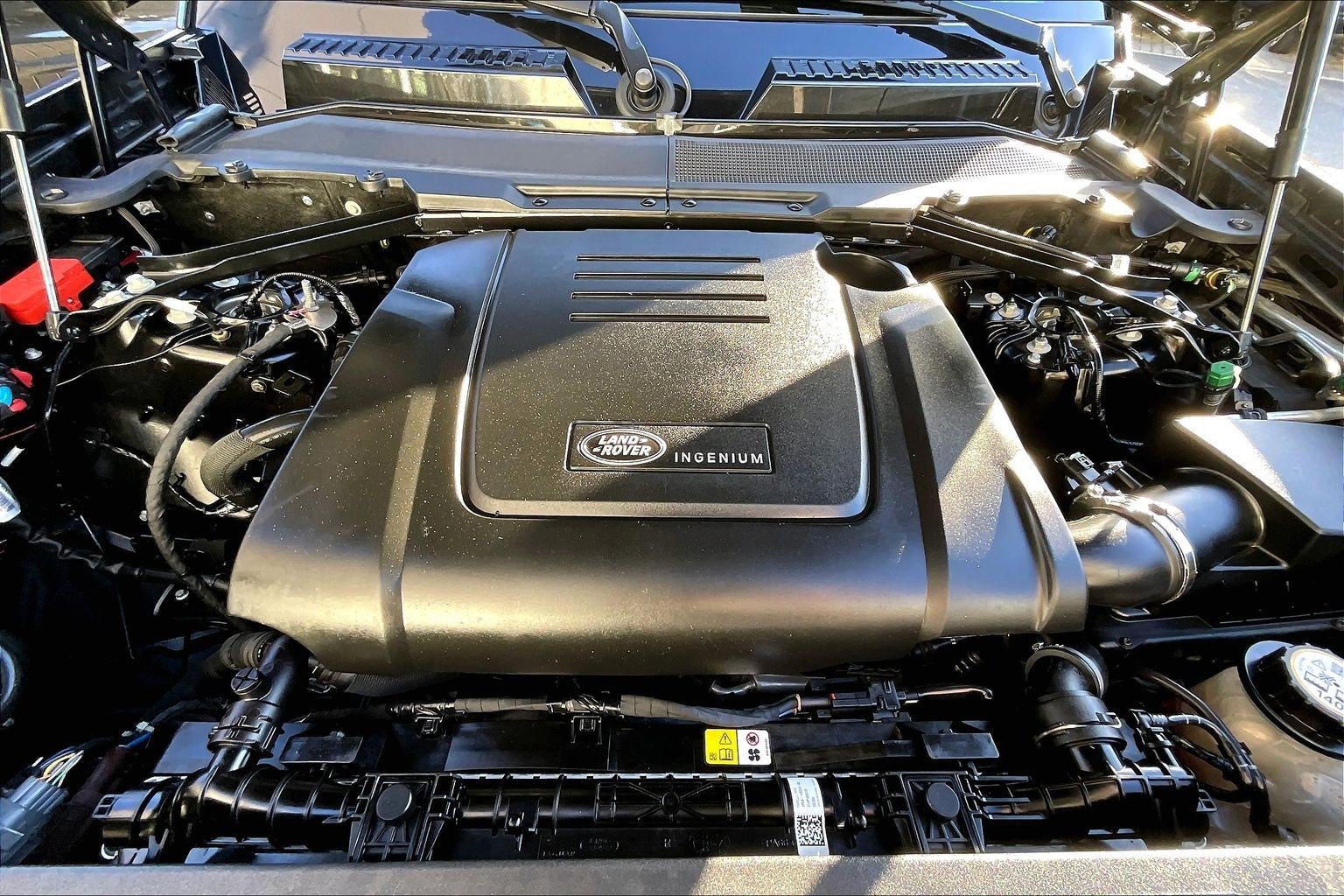 Used 2024 Land Rover Defender 110 S image 10