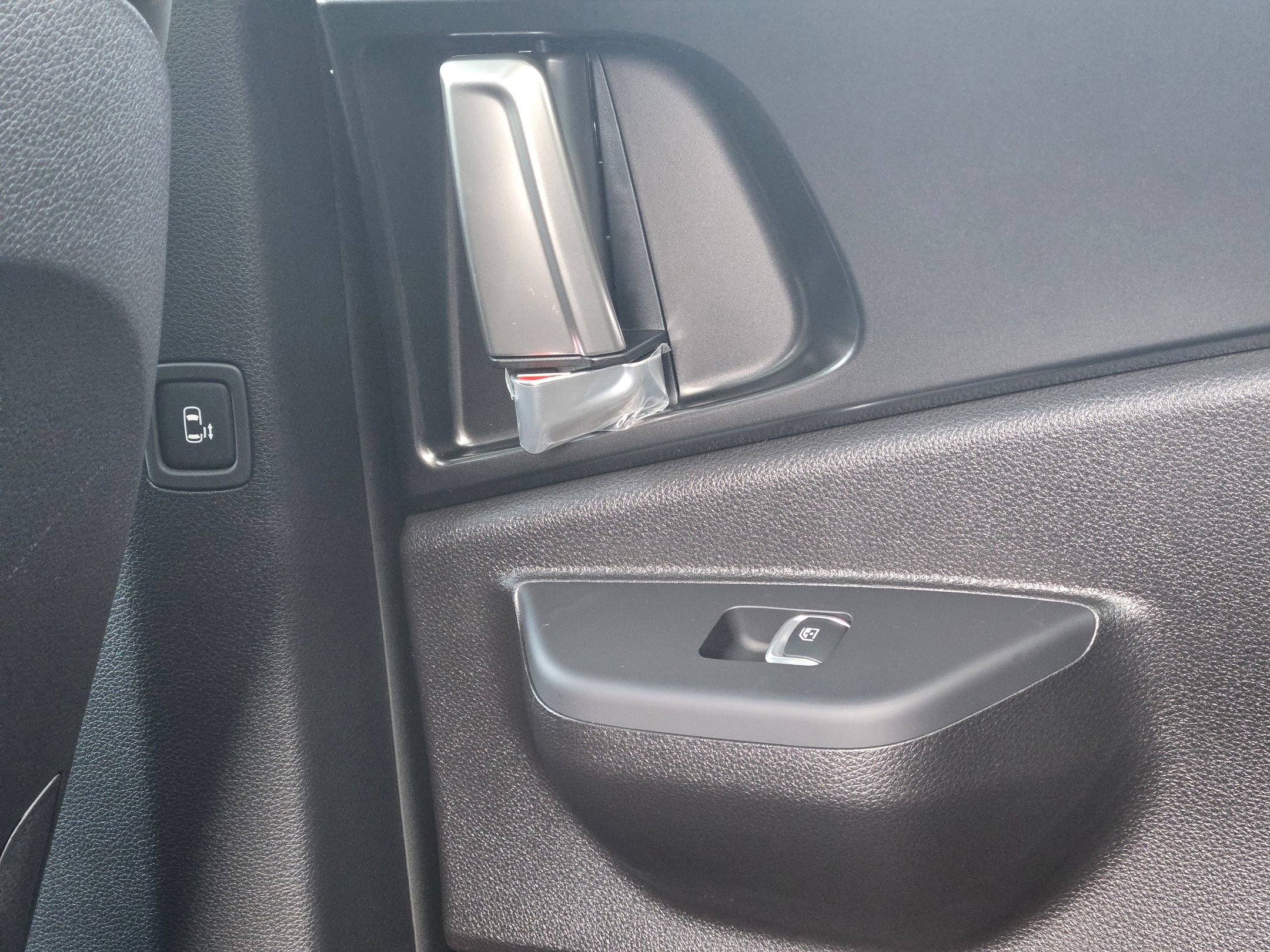 New 2026 Kia Carnival SX FWD image 25