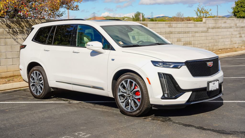 Certified 2024 Cadillac XT6 Sport image 6